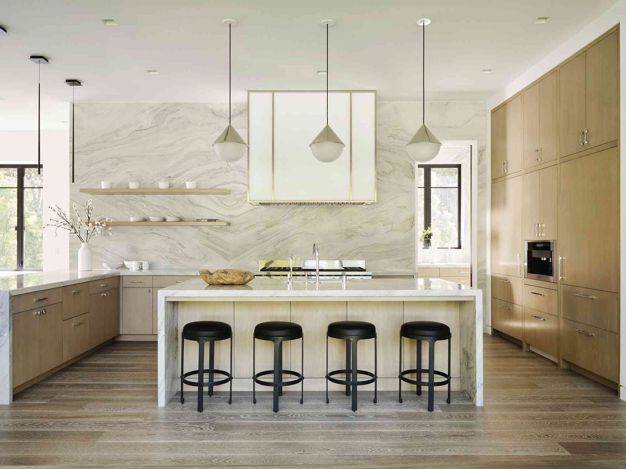 Tone màu trung tính trong mẫu thiết kế nội thất phòng bếp