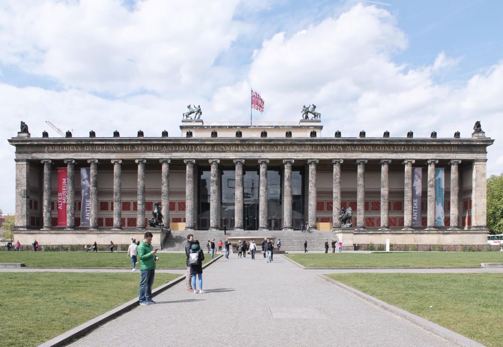 Bảo tàng Altes (Đức) được thiết kế theo phong cách tân cổ điển